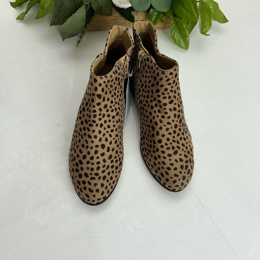 Kids Tan Leopard Print Booties - Stylish Slip-On Ankle Boots